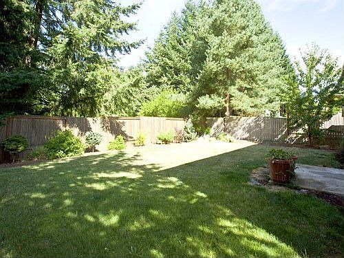 2nd image of 23911 SW Aspen Lakes Dr