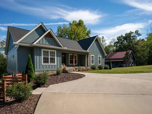 5558 Tucker Rd, Ooltewah, TN 37363