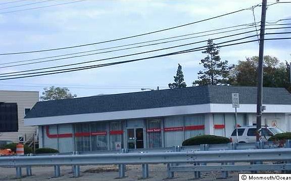 2nd image of 3005 Route 37 E
