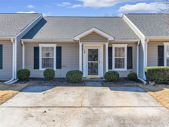 2nd image of 18 Sweetgrass Trl