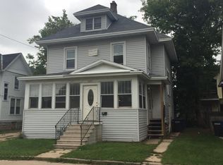 857 Cherry St, Oshkosh, WI 54901