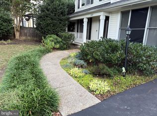 3869 Appaloosa Dr, Woodbridge, VA 22192