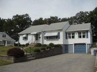 17 Gorham St, Lawrence, MA 01843