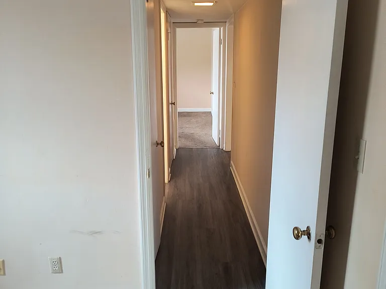 2890 Carriage Dr #F — Photo 5