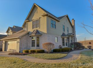 3816 Ridge Pointe Dr, Geneva, IL 60134