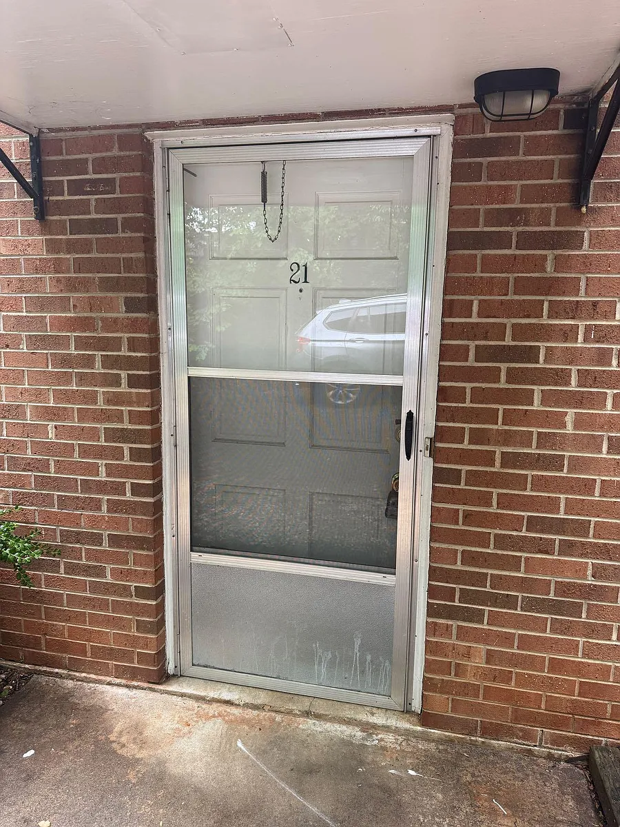 Building Photo - 126 Franks Ct #21