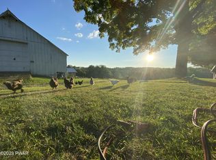 788 Hamlin Hwy, Lake Ariel, PA 18436