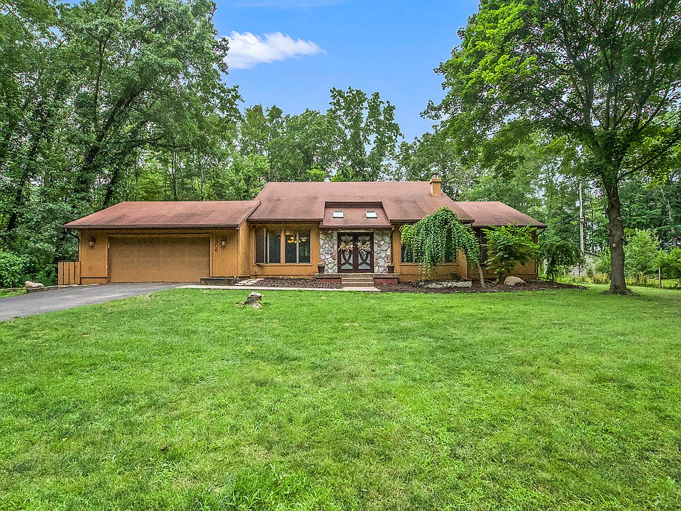 3306 Vrooman Rd, Jackson, MI 49201 MLS 24033752 Zillow