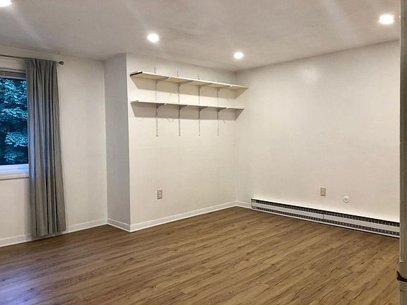 Spacious Master Bedroom (approx. 15' x 13')