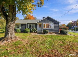 21 South Main Street, Newtown, CT 06470
