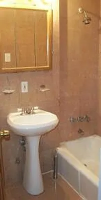 Rented by Keller Williams NYC | media 82