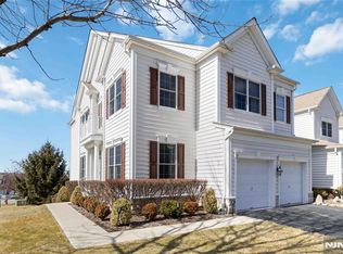 88 Independence Trl #1006, Totowa, NJ 07512