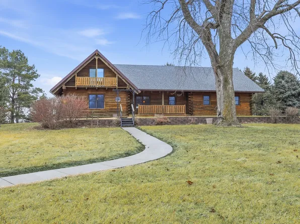 211 Jackson St, Leighton, IA 50143