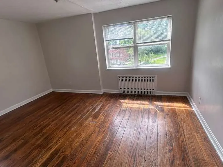 2334 Kemper Ln — Photo 21