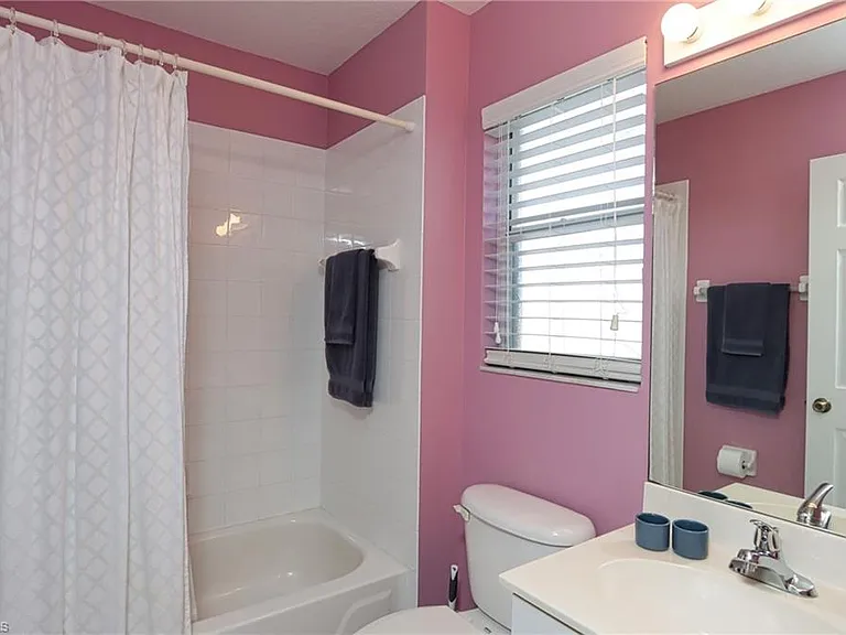 6544 Huntington Lakes Cir #9-204 — Photo 17