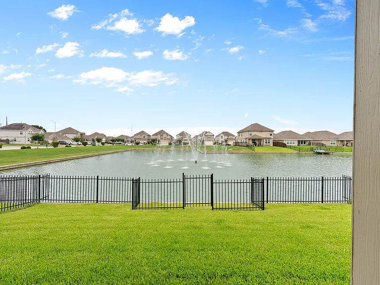24926 Bastiani Canvas Ln — Photo 8