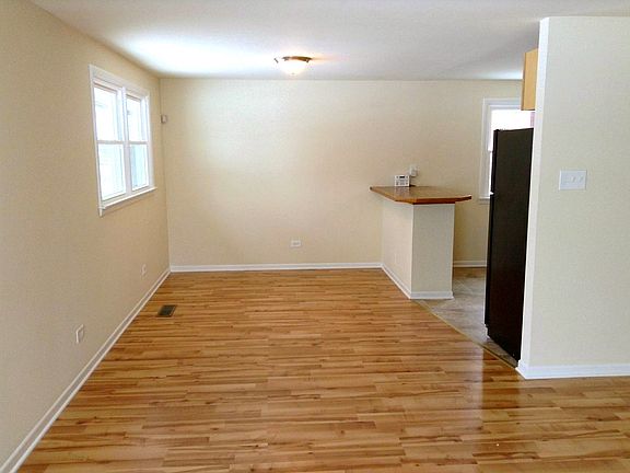 4th image of 16830 Glen Oaks Dr
