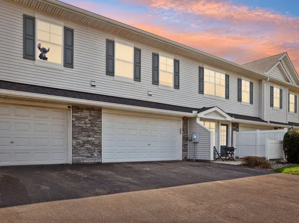 9949 5th Street Ln N, Lake Elmo, MN 55042