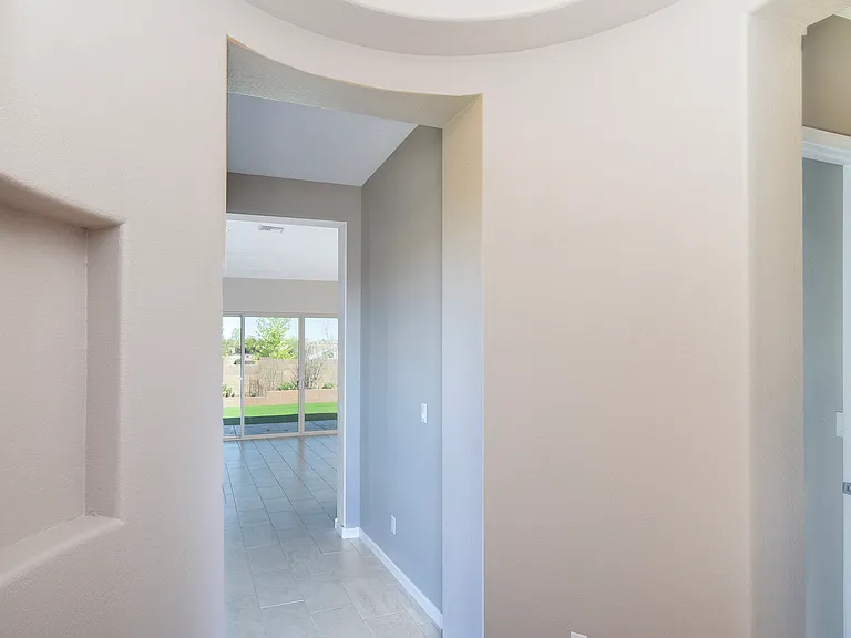 4138 Arboles Bonitos — Photo 4