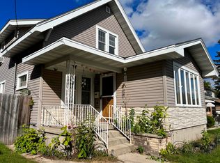 928 S 22nd St, Manitowoc, WI 54220