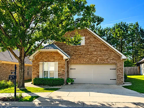 5209 Cottage Cir Photo 1
