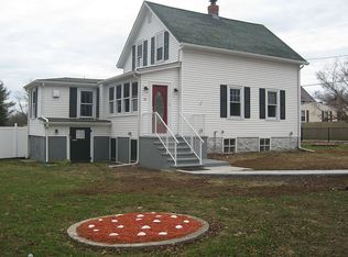 16 Arlington Ave, Westport, MA 02790