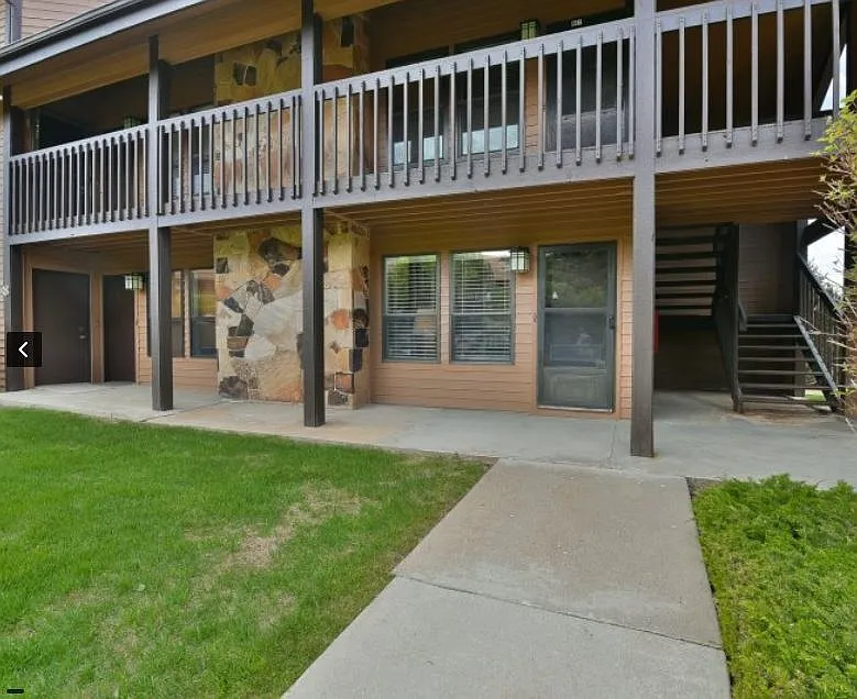 3615 N Wolf Lodge Dr #103