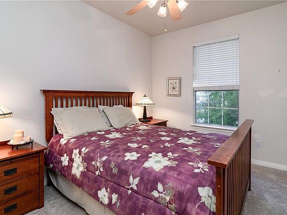 5th image of 8518 Cahill Dr APT 17