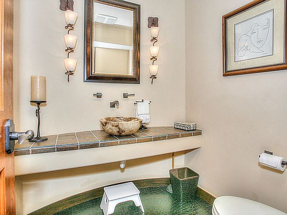 Main Level Bath