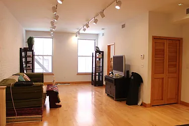 Rented by Level Group
