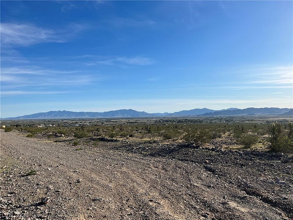1st image of 6680 N Blackrock Ave