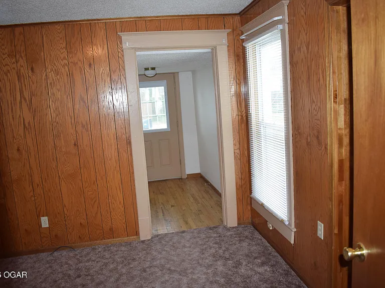2013 Virginia Ave S — Photo 7