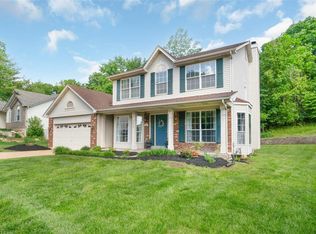 2032 Meramec Meadows Dr, Fenton, MO 63026