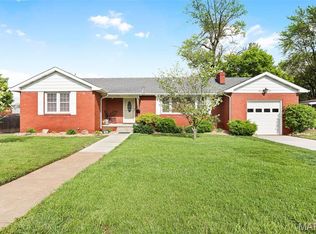 429 5th St, Wood River, IL 62095