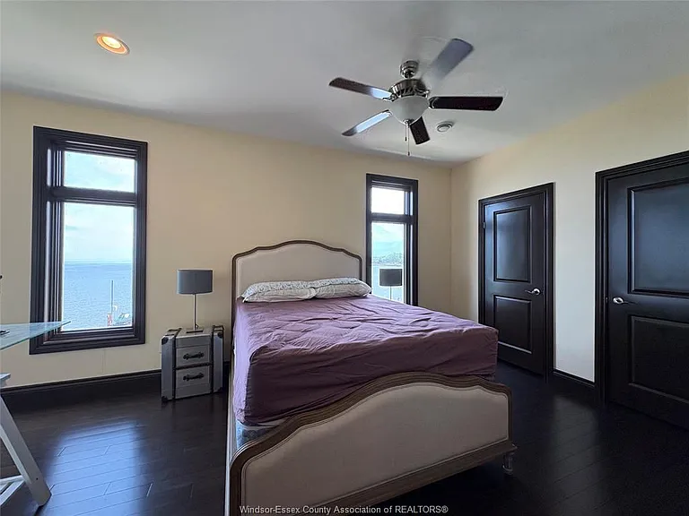 236 Shoreview Ct — Photo 30