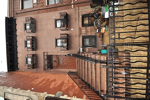 Rented by Corcoran | media 35