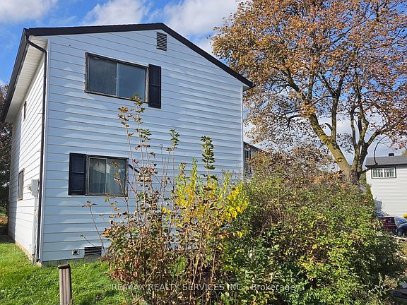 2nd image of 49 Huntingwood Cres
