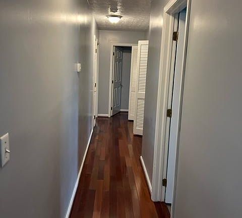 5th image of 434 Notre Dame Ave