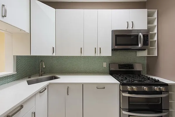 Rented by Manhattan Spaces | media 15