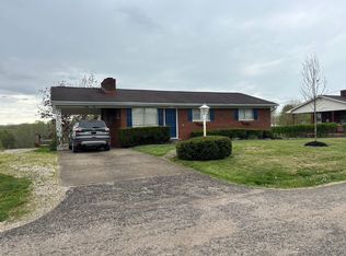 79 Feely Dr, Ona, WV 25545