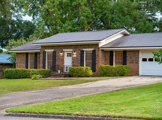406 Circleview Dr, Dothan, AL 36301