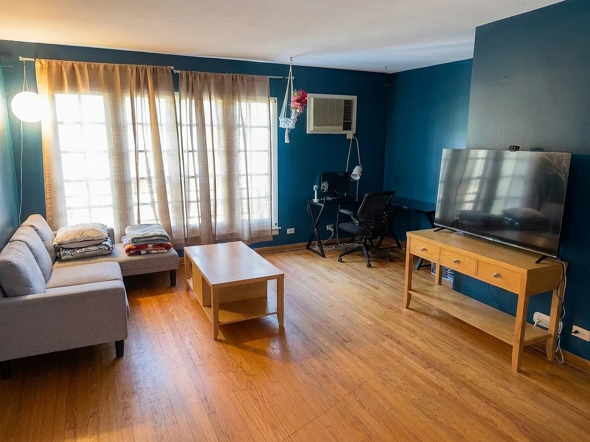 1 bed, 700 sqft, $1,400 — Photo 2