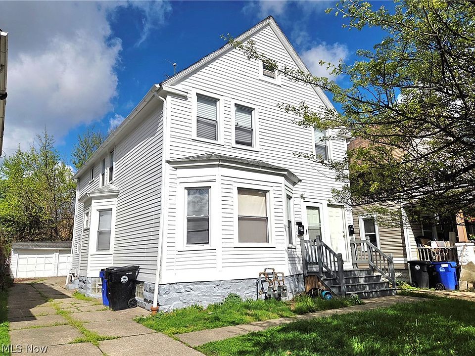 1st image of 2146 W 81st St
