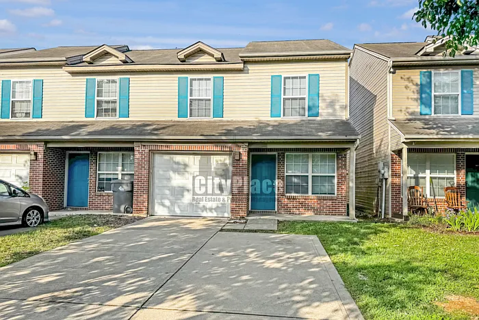 4 bed, 3.0 bath, 1590 sqft, $1,600 — Photo 3