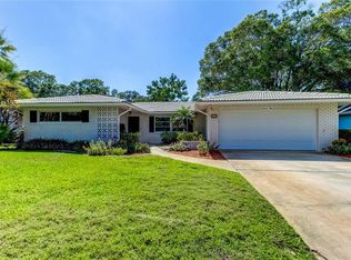 1950 Canadiana Ct, Dunedin, FL 34698