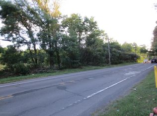 660 Slocum Ave, Pittston, PA 18643