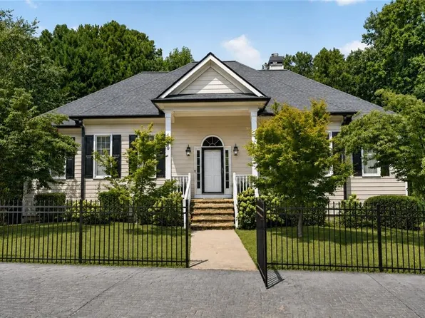 1880 Mayfield Rd, Alpharetta, GA 30009