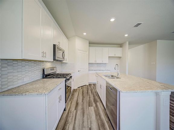 5th image of 3405 Kingsgarden Rd