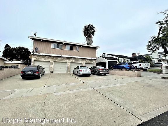 3rd image of 34121 Amber Lantern St APT B