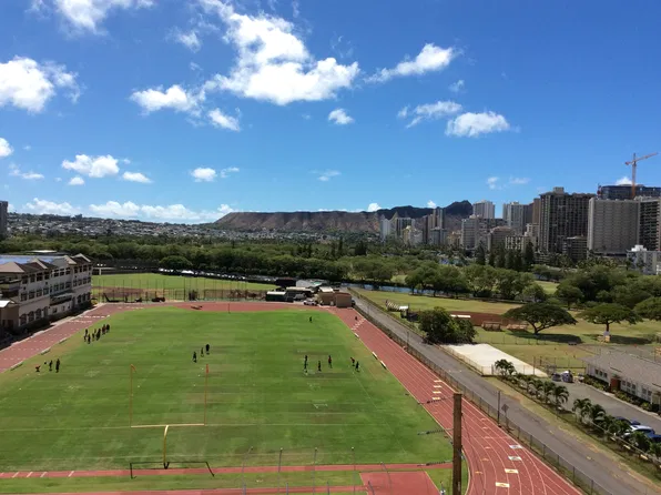 2444 Hihiwai St APT 803, Honolulu, HI 96826